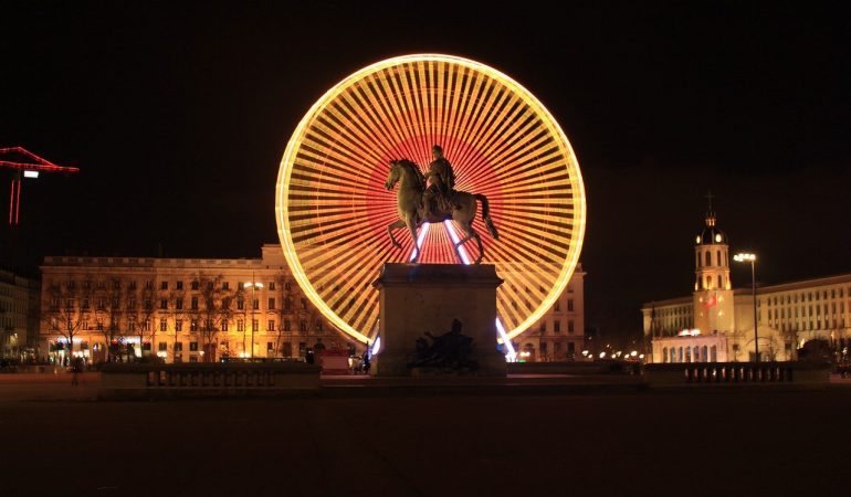 Que faire à Marseille et à Lyon ?